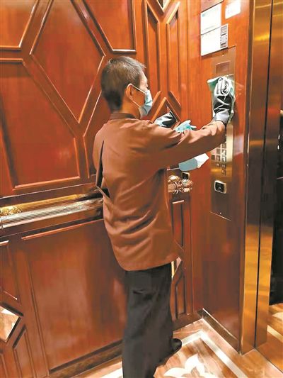 广州酒店逢入必检&nbsp;严格执行员工“晨午检”制度&nbsp;