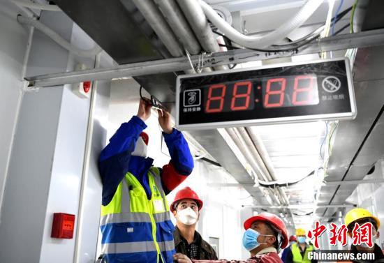 昼夜問わず作業続け10日間で引き渡しへ　雷神山医院の内部を一挙公開 
