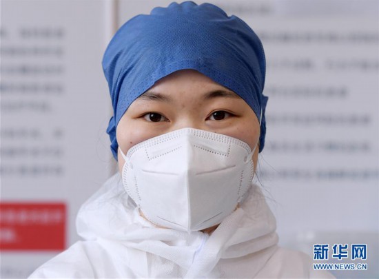 ��һ�߿���ȺӢ�ף���4���봨�����Ԯ�人���ߴ���ս