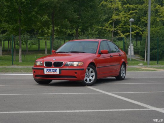  3ϵ 2004 318i