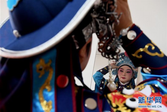 ���۽�������ء�ͼƬ���£���4������������ԥ�硰�Ʊ��ݡ�