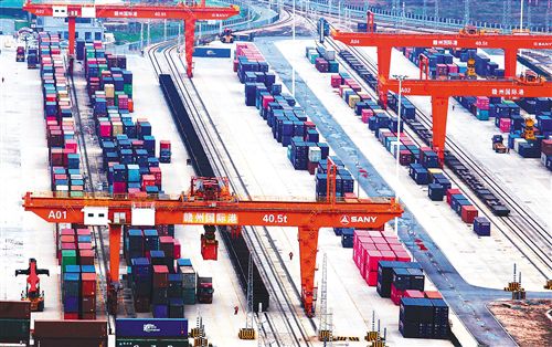 鐵路貨運(yùn)量穩(wěn)步上升 貨運(yùn)數(shù)據(jù)釋放積極信號(hào)