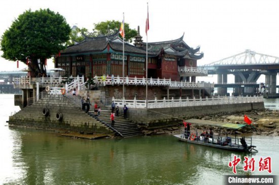 福州唯一水中寺——金山寺