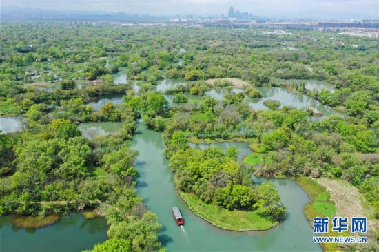 (新华全媒头条·图文互动)(7)永远的梦想 永恒的追求——写在北京世园会开幕一周年之际