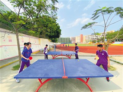 海南省教育厅发布紧急通知：学生上体育课和开展体育活动时不戴口罩