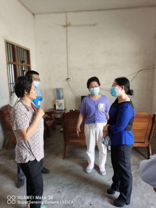 李玉婷深入山口鎮山西村調研指導脫貧攻堅工作