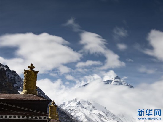 （2020珠峰高程測量·新華視界）（15）看珠峰雲卷雲舒 觀巔峰千姿百態