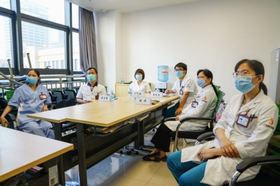 国壮与北京大学肿瘤医院开展远程视频交流会议