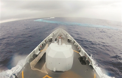 南部战区海军某护卫舰支【漫威宇宙电影大全】队组织复杂气象条件下训练考核