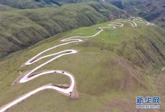 (脱贫攻坚)(12)云端“天路”助脱贫
