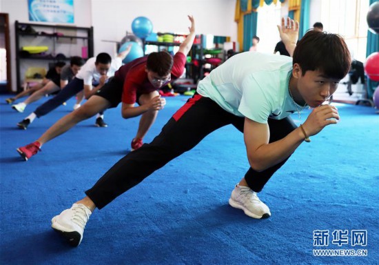 (体育)(4)长春冬运中心冰雪项目运动队恢复训练