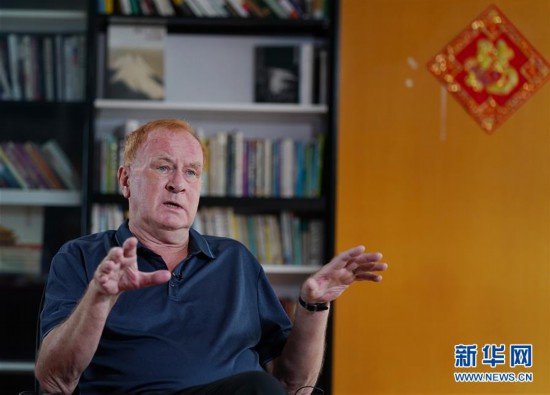 （香港故事・图文互动）（1）四十年长情――一位英籍香港居民眼中的内地与香港