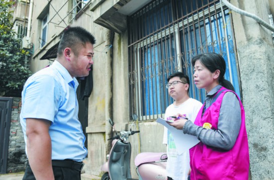 绘炙人口的意思_配合“大国点名”,绘好“人口地图”