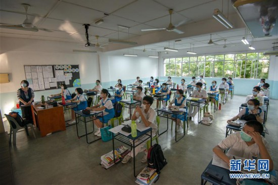 （國際疫情）（2）馬來西亞學校部分復課 政府放寬更多社會活動