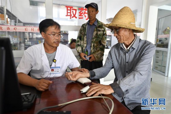 （圖文互動）（6）山海攜手　圓夢小康——記閩寧對口扶貧協作援寧群體