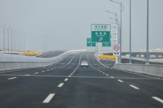 迎来"大四环"时代!郑州四环高架主线试通车