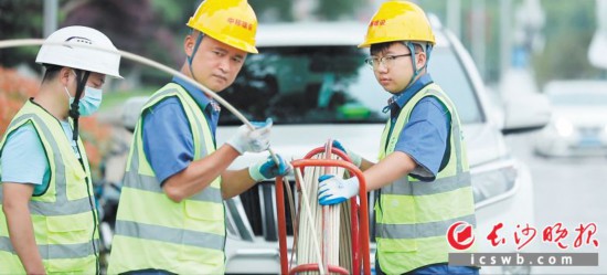 　　長沙移動以科技和大數據為長沙騰飛添翼，和800萬長沙人民一起開啟5G時代美好未來。　資料圖片