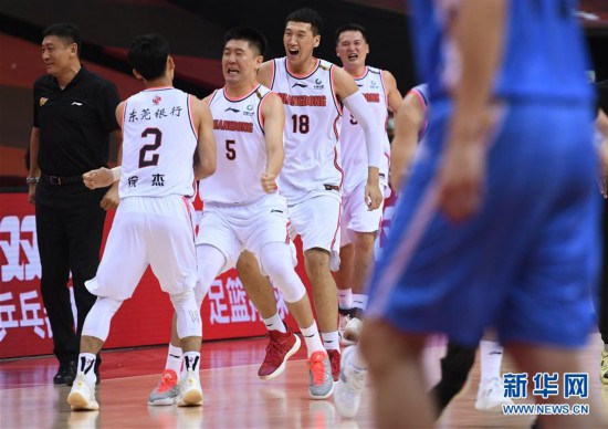 cba联赛半决赛:广东东莞银行队胜北京首钢队