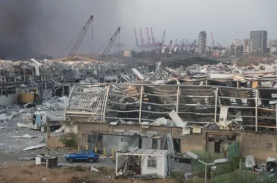 直击！新华社记者在黎巴嫩大爆炸现场发来报道