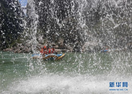  #（社會）（6）湖南張家界： 漂流享清涼