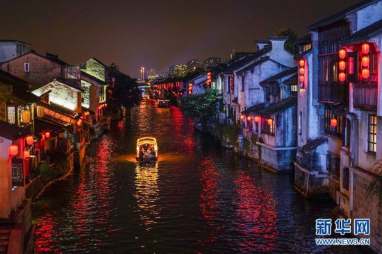 �����ã���5�����������������˺�ҹ����