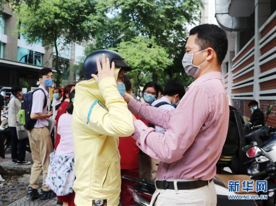 （國際）（2）越南高考在疫情下拉開帷幕