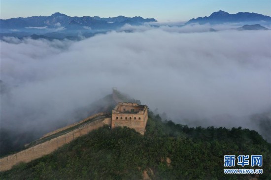 #（美麗中國）（7）雲霧籠罩金山嶺