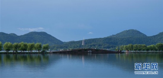 （鏡畫浙江）（5）西湖四季景不同|夏