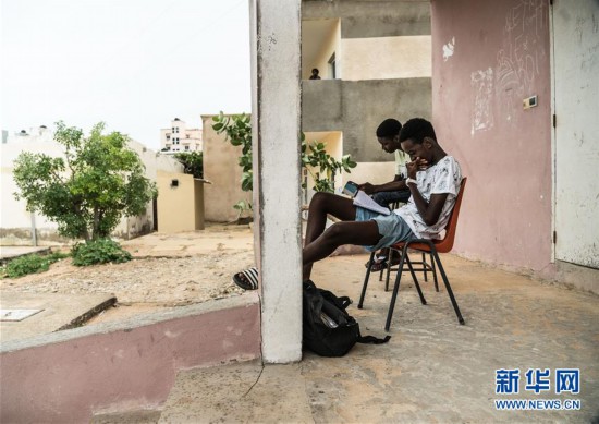 （國際）（10）塞內加爾：為學校修葺損毀教室