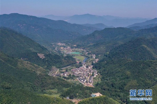 （社會）（3）浙江桐廬：山村“組團”打造鄉野慢生活