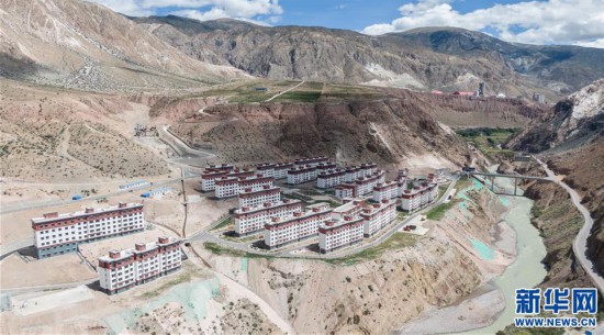 ����ᣩ��1���ض���ƶӰ��Ϊ���罨�衰��ש���ߡ�