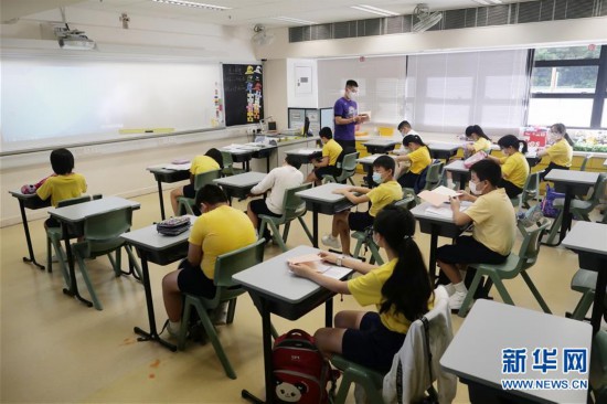 （港澳台·圖文互動）（9）特寫：“上學好開心”——香港在防疫常態化下迎接新學年