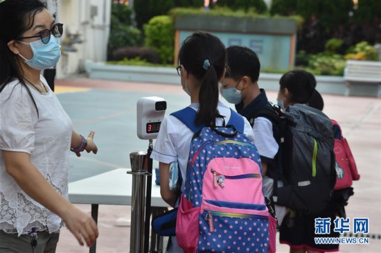 （港澳台·圖文互動）（4）特寫：“上學好開心”——香港在防疫常態化下迎接新學年