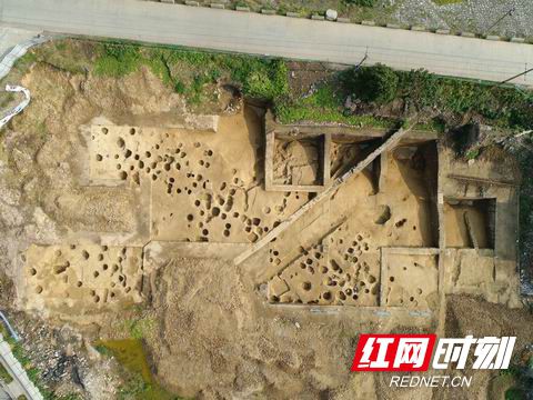 湖南瀘溪下灣遺址遺跡全景_副本.jpg