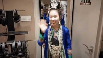 5833047849885598999.gif