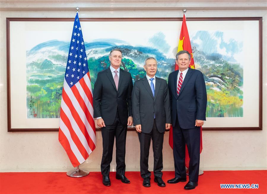 CHINA-BEIJING-LIU HE-U.S.-SENATORS-MEETING (CN)