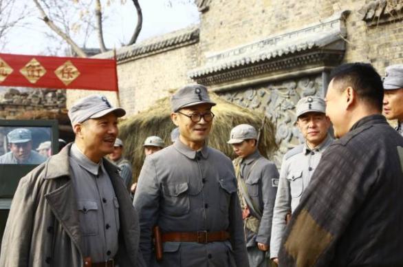 �������Ӿ硶̫��֮������������̸���ܾ�����硱��������·