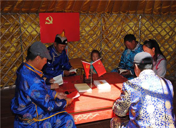 【边疆党旗红】斯仁敖道：草原的好儿子 守边的好哨兵
