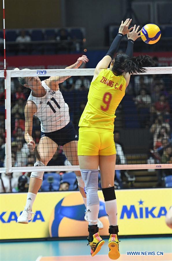 (SP)JAPAN-SAPPORO-VOLLEYBALL-WOMEN'S WORLD CUP-CHN VS USA
