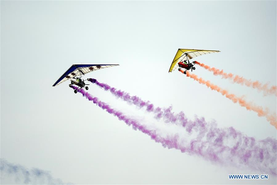 CHINA-SHANXI-TAIYUAN-AVIATION SHOW-AEROBATICS (CN)