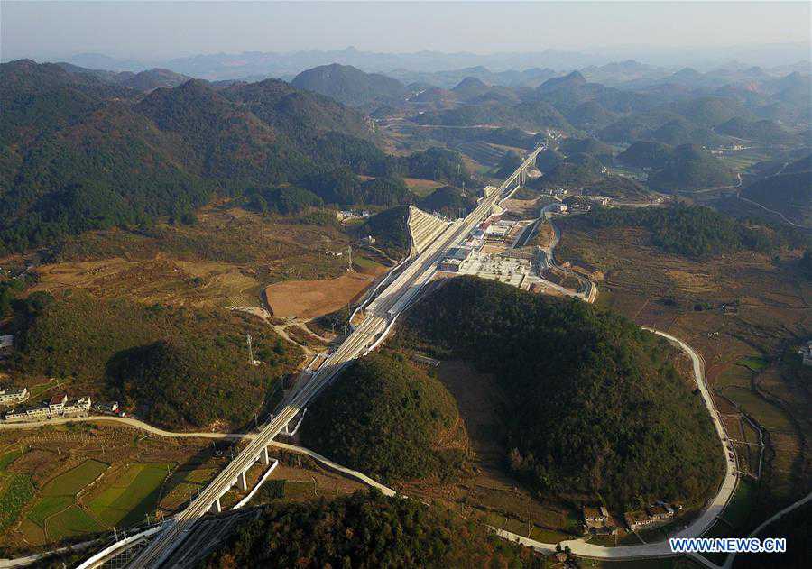 CHINA-GUIZHOU-HIGH-SPEED RAILWAY-TEST RUN (CN)