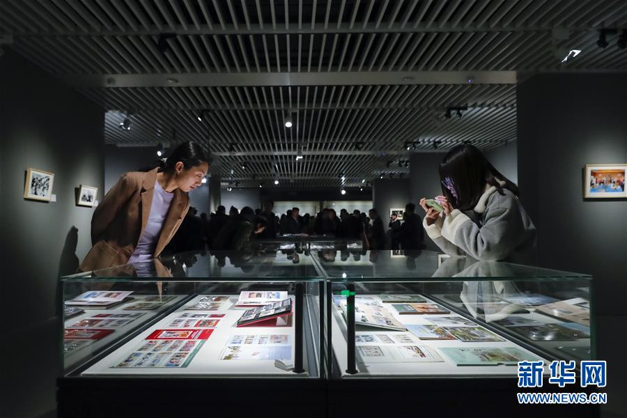 （图文互动）（1）中朝建交70周年纪念展在京开幕