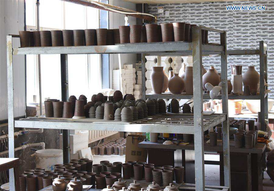 CHINA-HEILONGJIANG-YIAN-POTTERY ARTISTS (CN)