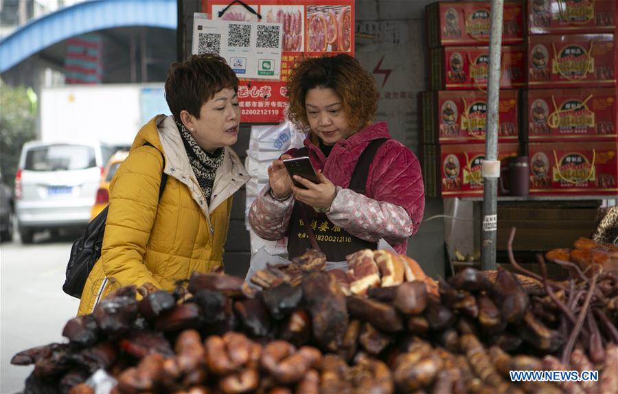 CHINA-SICHUAN-CHENGDU-DAILY LIFE-SAUSAGE (CN)