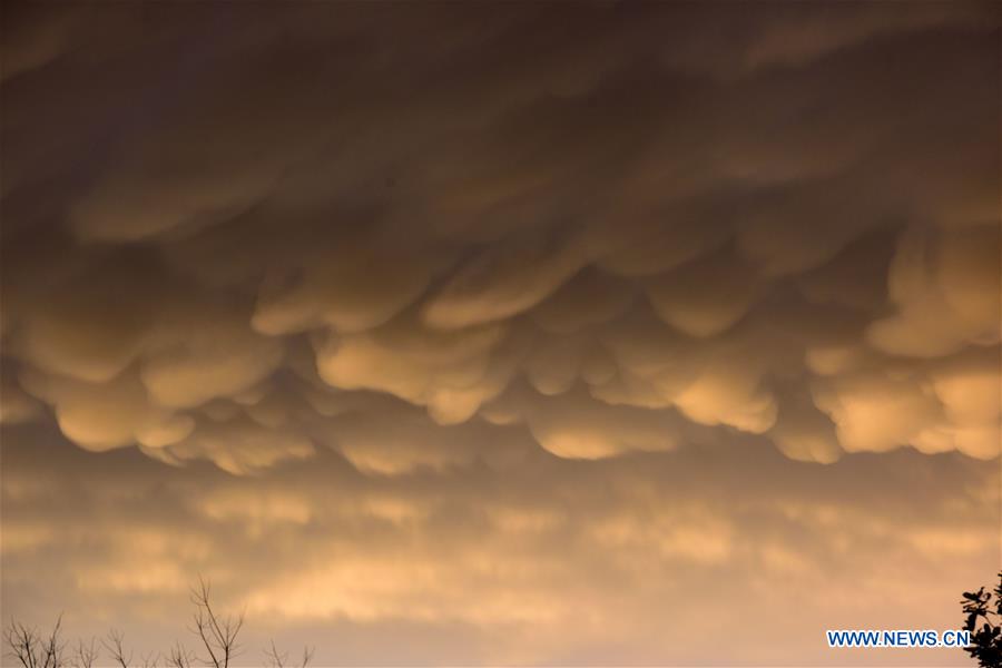 CHINA-GUIZHOU-GUIYANG-CLOUDS (CN)