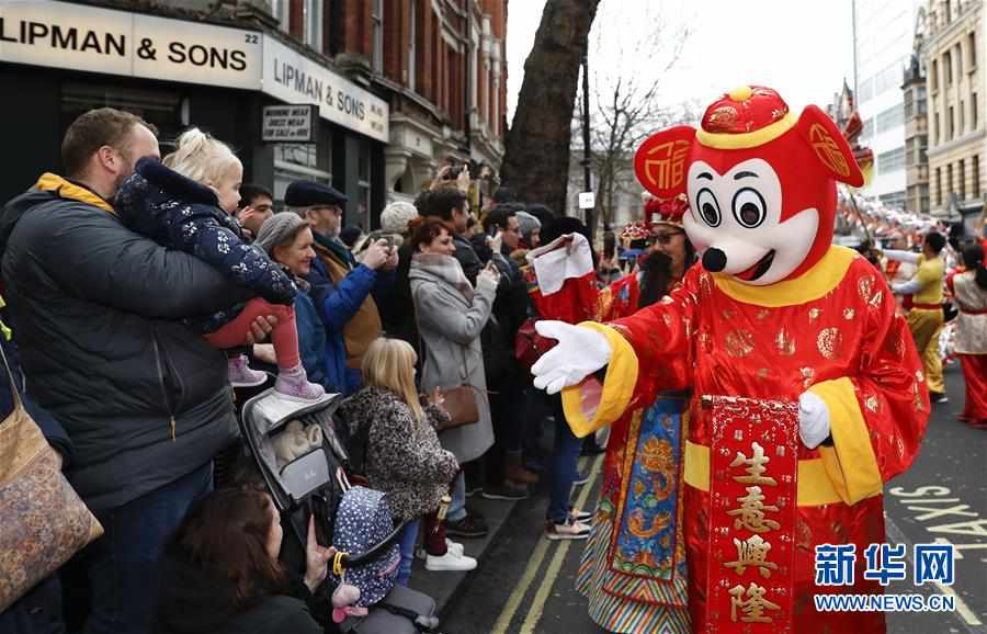 （國際）（2）倫敦舉行新春巡游慶祝中國農歷新年