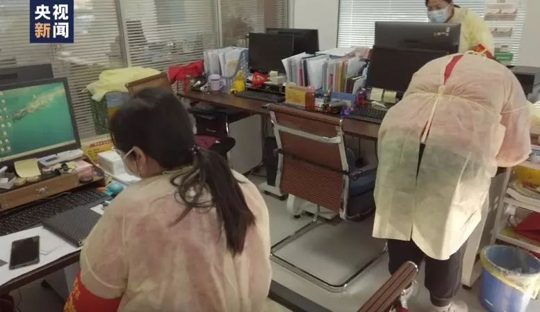 “封城”二十日里的武汉百步亭