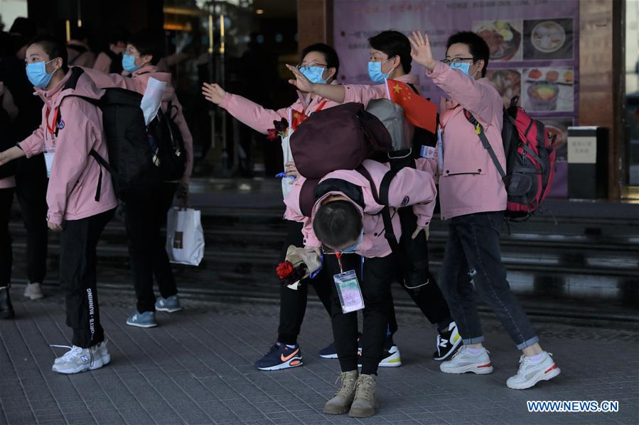 CHINA-GANSU-LANZHOU-MEDICAL STAFF-RETURN HOME-ARRIVAL (CN)