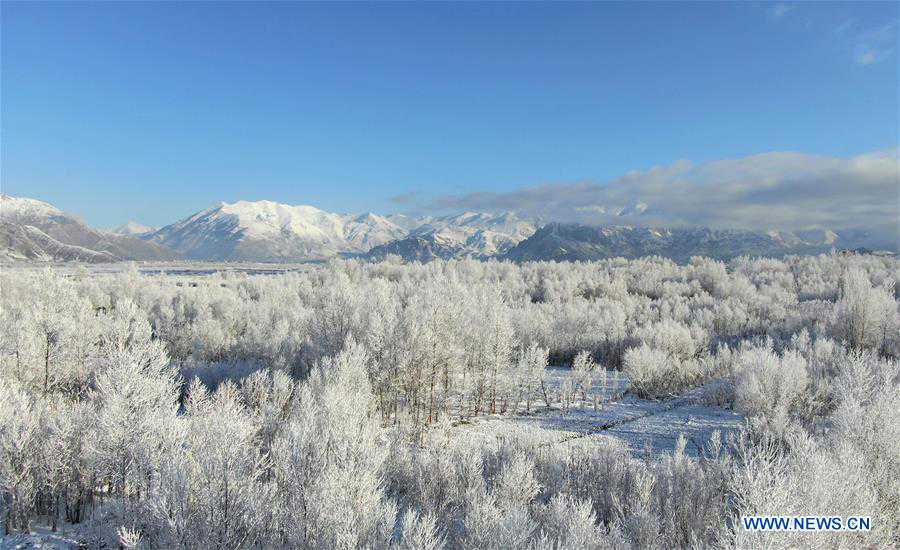CHINA-TIBET-YARLUNG ZANGBO RIVER-SNOW SCENERY (CN)