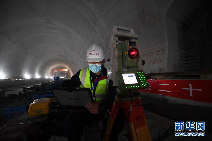 ���۽�������������2���������������ʩ��æ